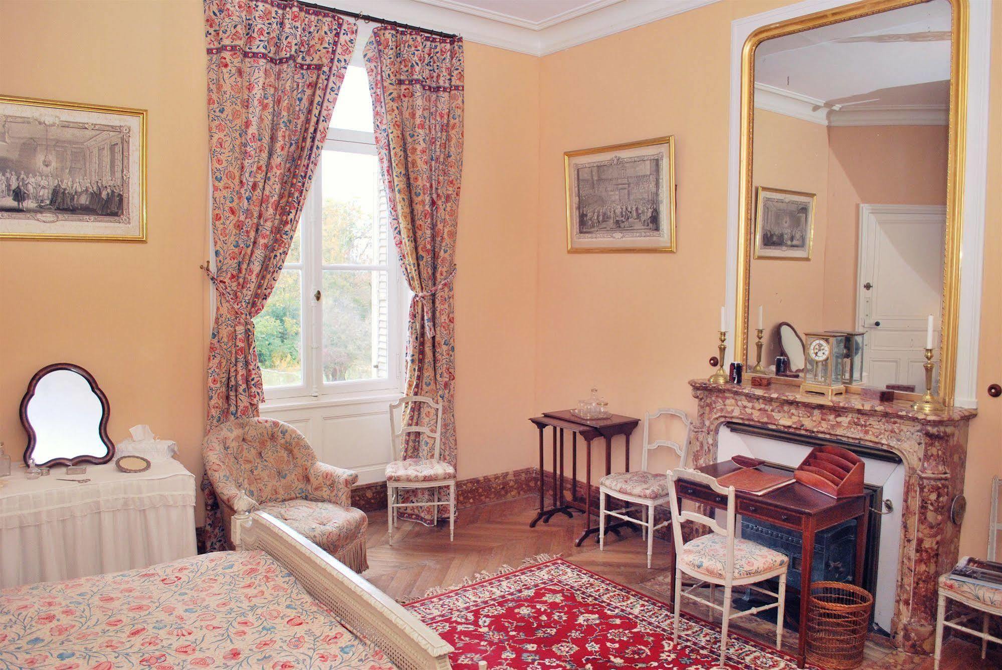 Chateau De La Jumelliere Villa Екстериор снимка