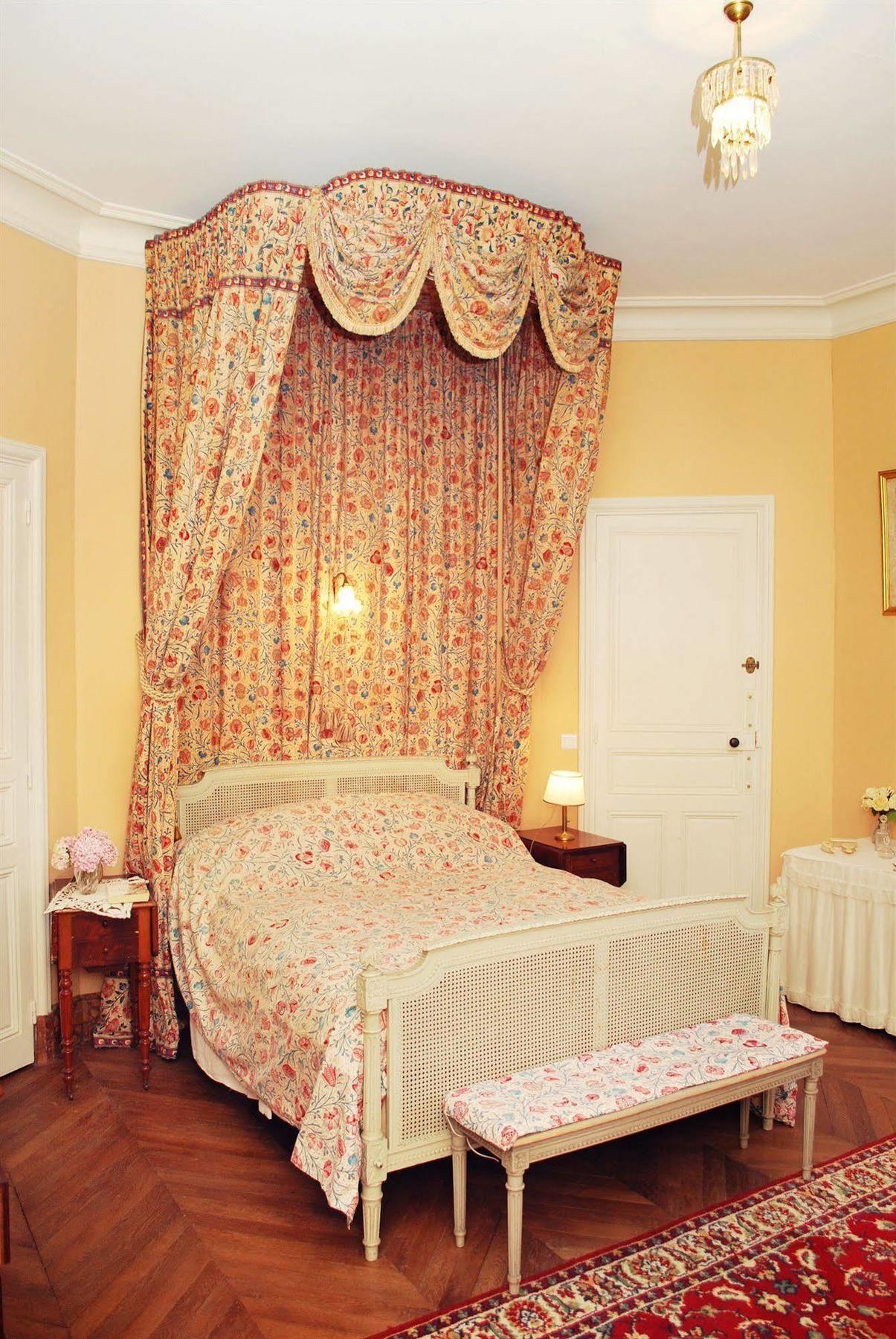 Chateau De La Jumelliere Villa Екстериор снимка